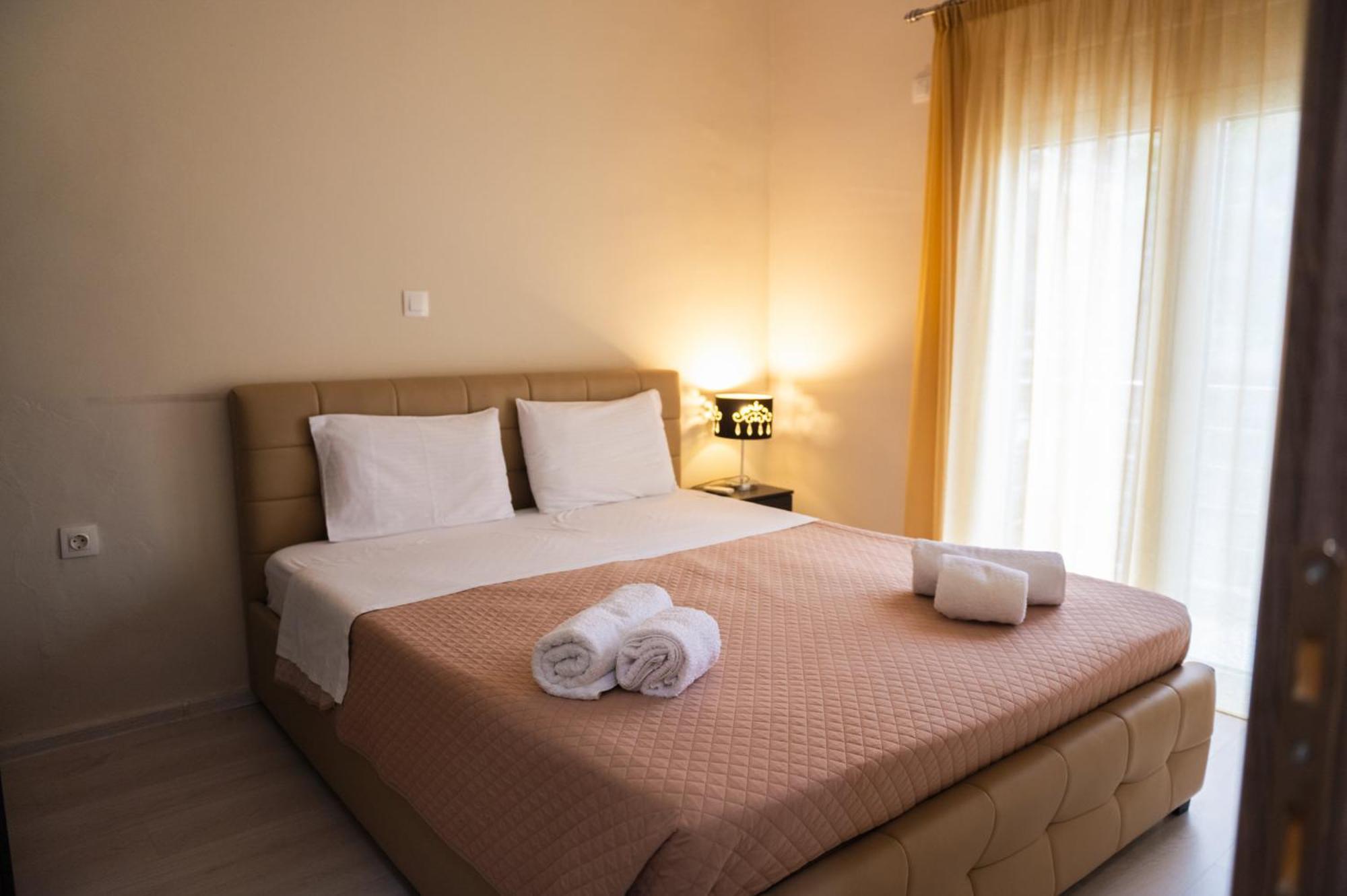 Central Luxurious Suite Near Lighthouse Alexandroupoli Exterior photo