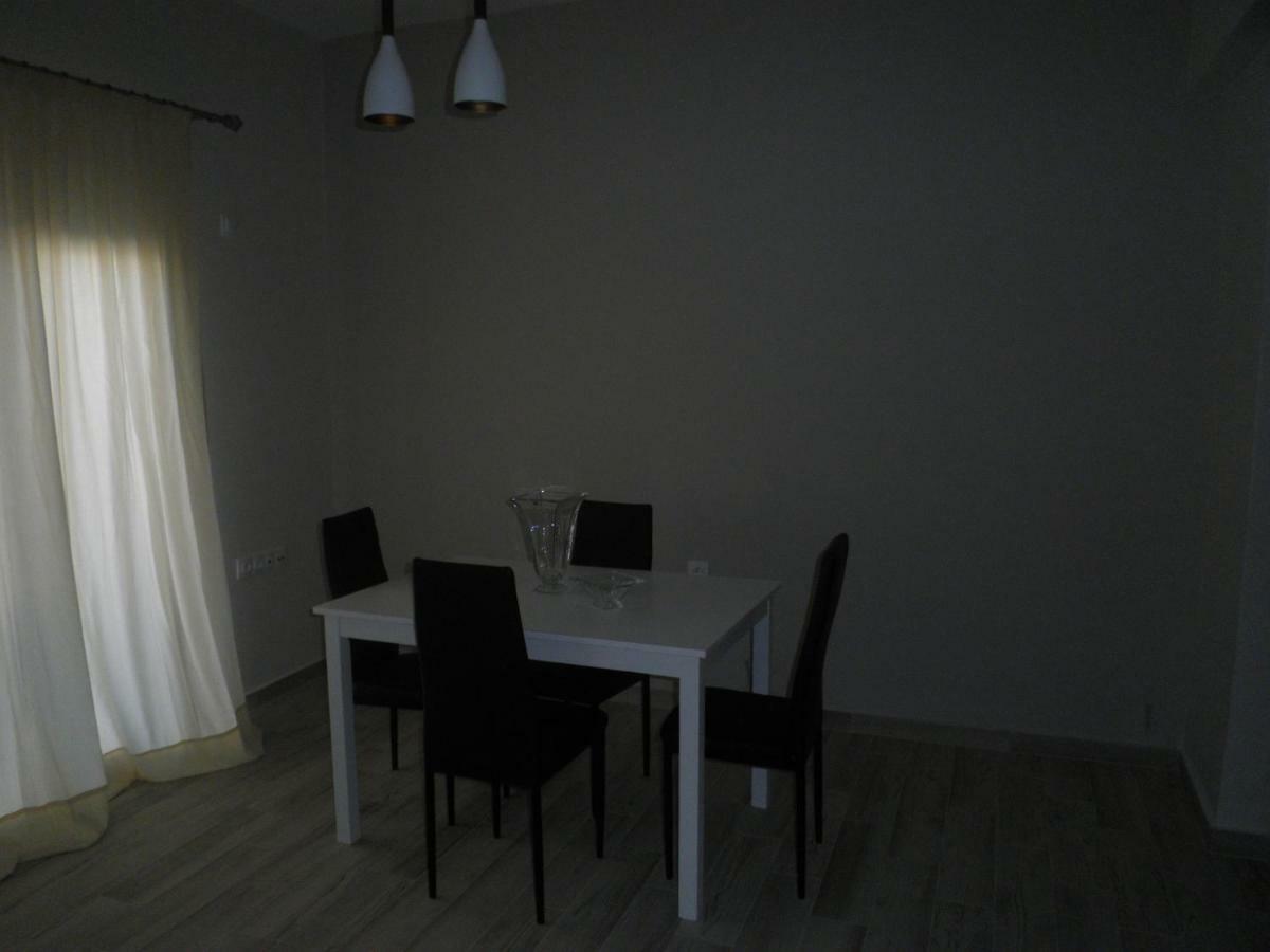 Central Luxurious Suite Near Lighthouse Alexandroupoli Exterior photo
