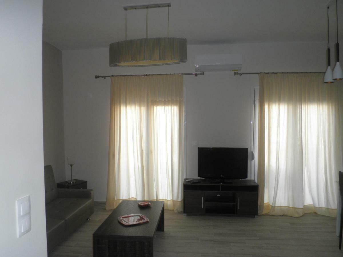 Central Luxurious Suite Near Lighthouse Alexandroupoli Exterior photo